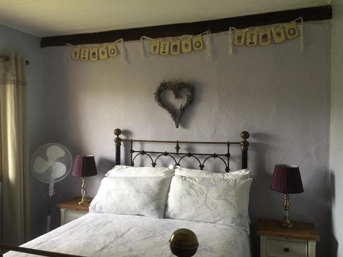 Michouat Chambre D'Hotes Vidou ภายนอก รูปภาพ